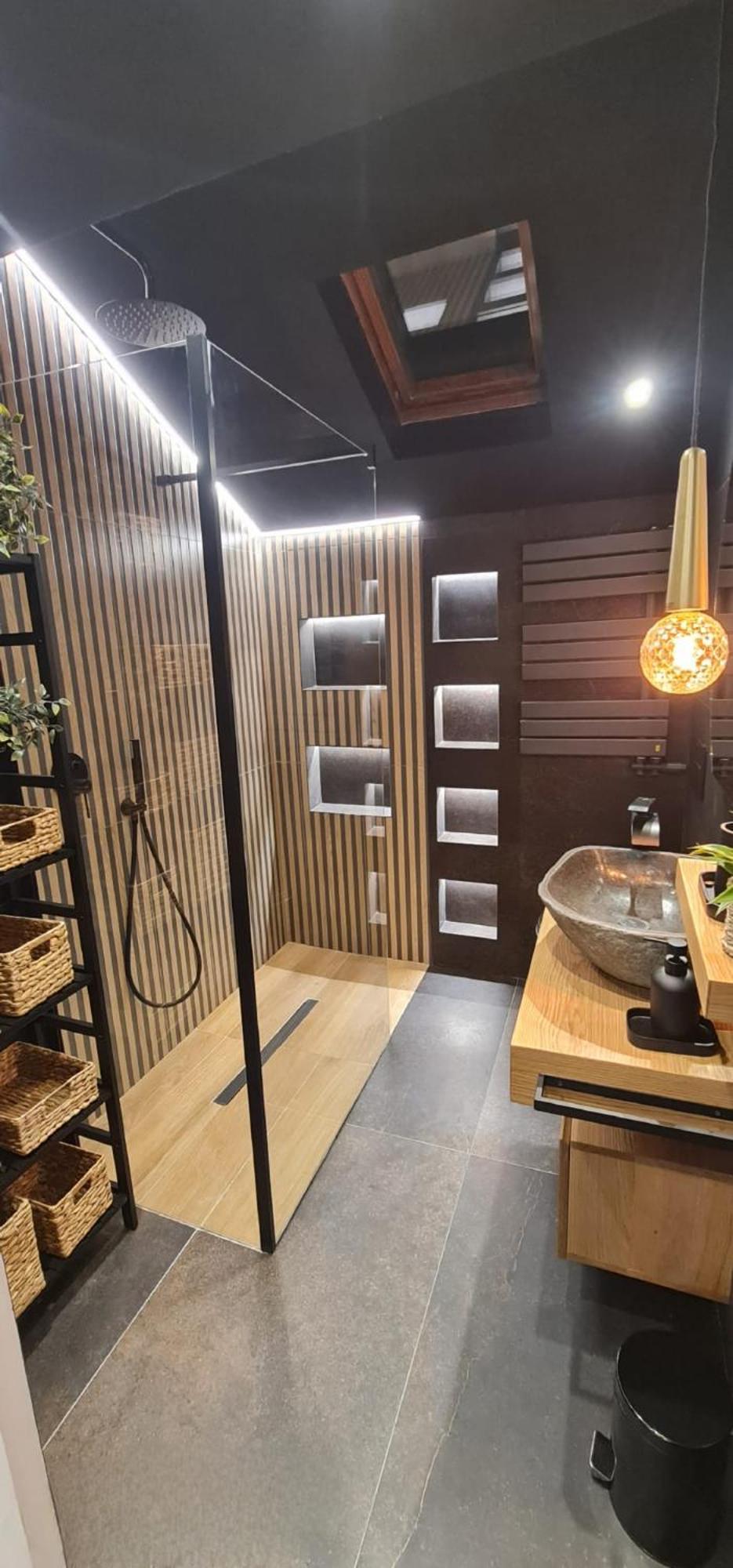 Atico De Diseno En El Centro Apartman Oviedo Kültér fotó